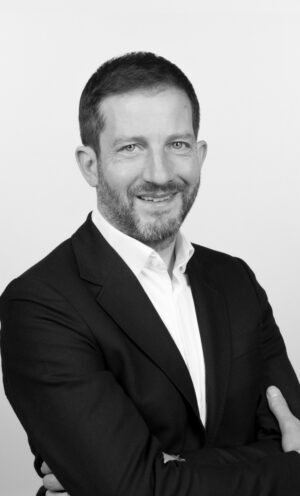 Tim Carter