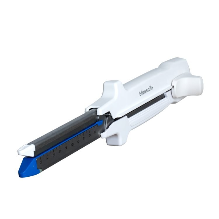 Bluesail+ Disposable Linear Cutter Stapler and Cartridges - Image 3